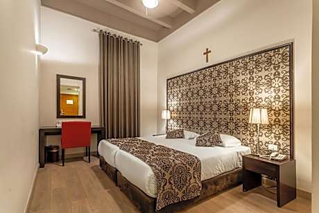 Standard City View Twin Room