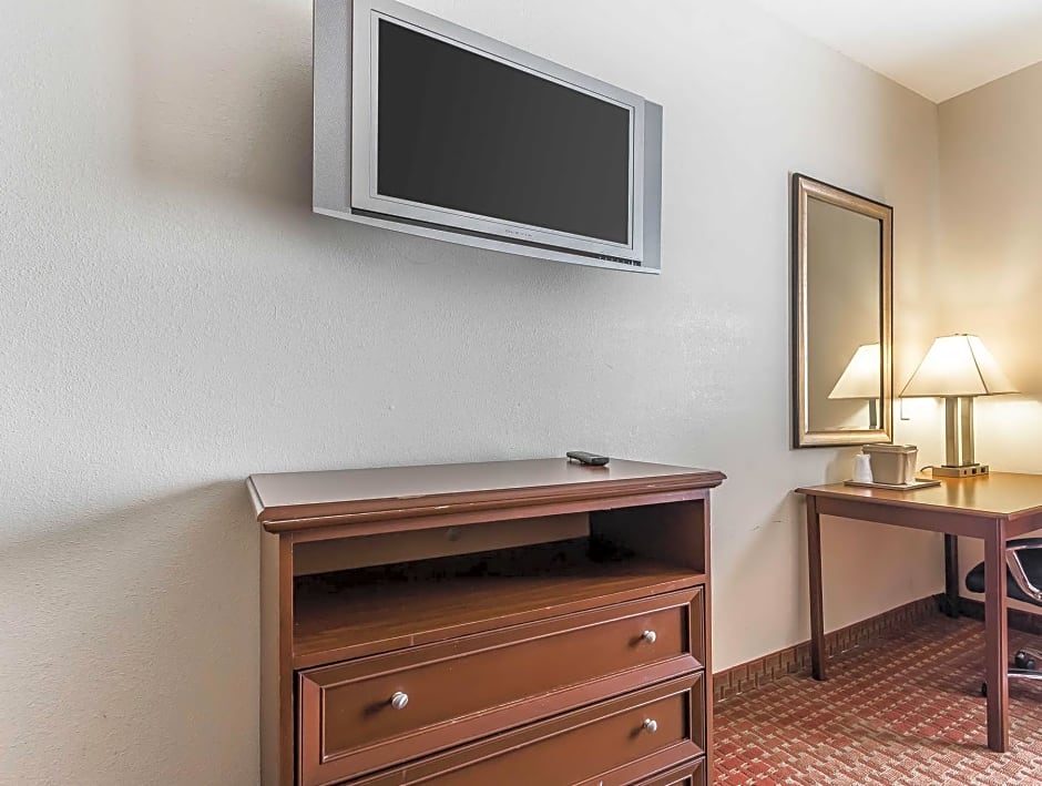 Econo Lodge Eutaw I-20