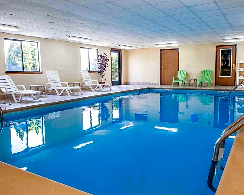 Quality Inn & Suites Lebanon I-65