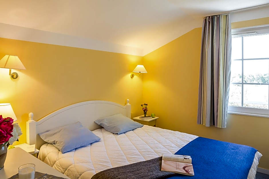 Photo 1 of 8 of Two-Bedroom Duplex House with sleeping Alcove and Terrace (8 People) - Domaine du Moulin