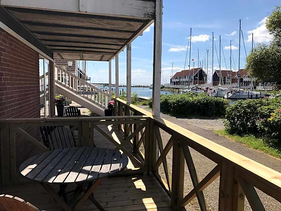 Klintholm Marina Park Cabins