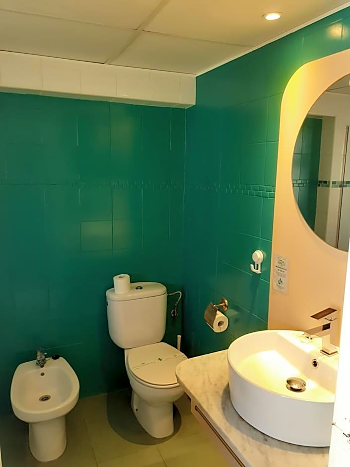 Hotel Clibomar Jamaica