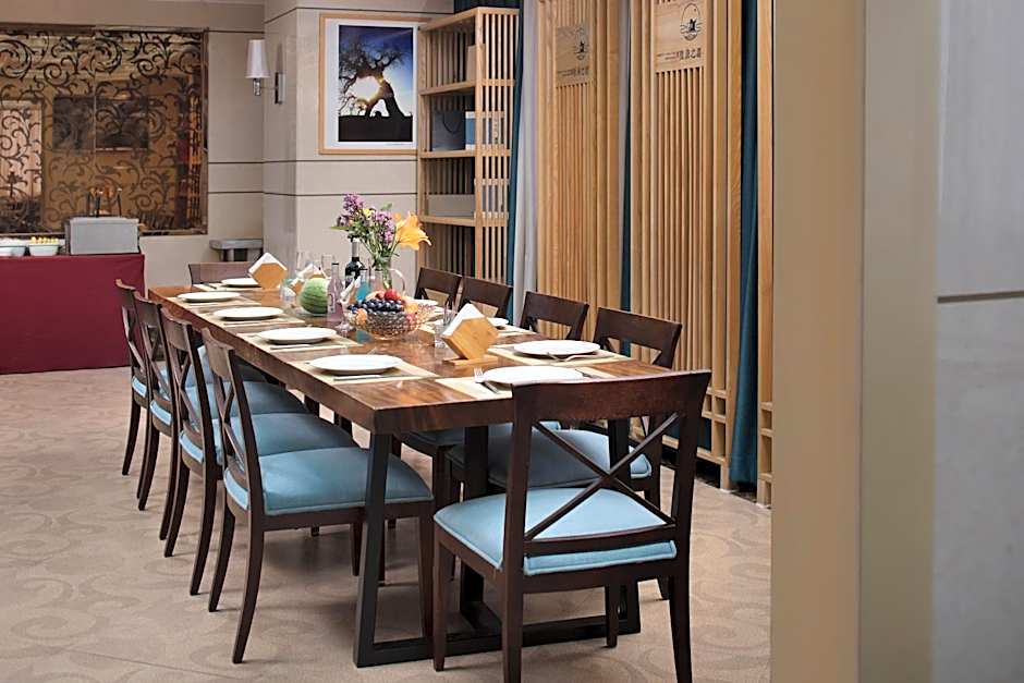 凯旋龙酒店广州区庄地铁站店