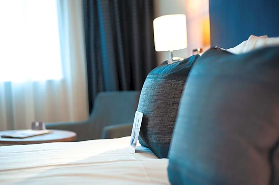 Crowne Plaza London Heathrow T4 By IHG