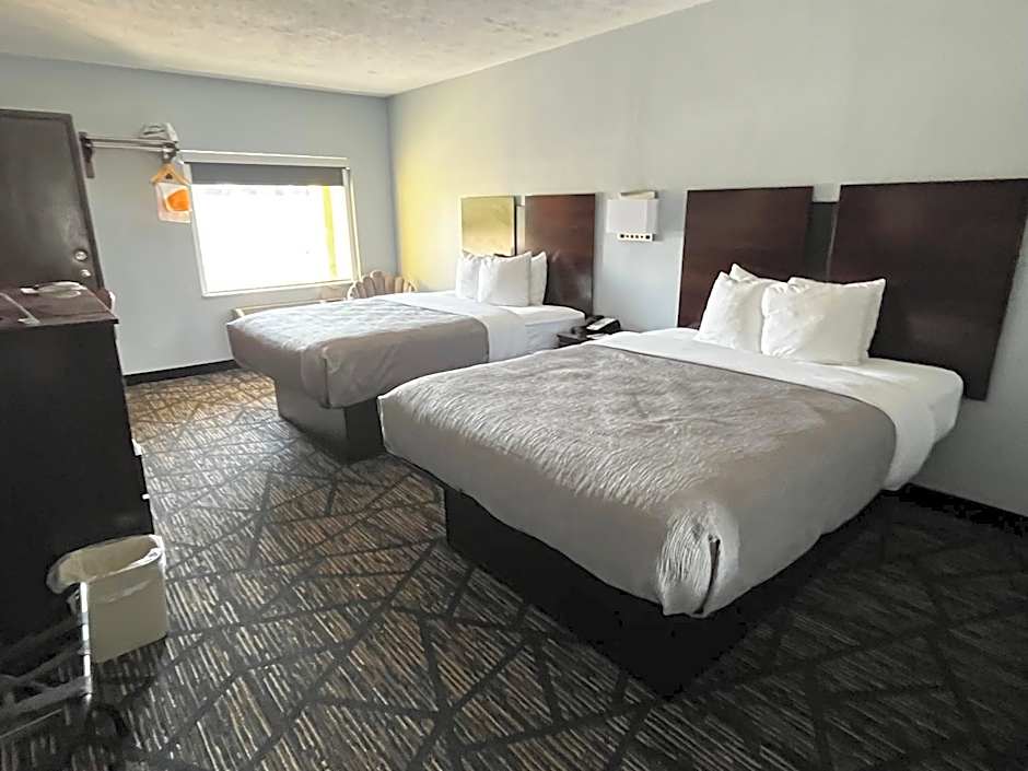 Quality Inn Grand Rapids Near Downtown