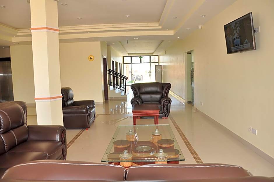 Luwa Evergreen Hotel