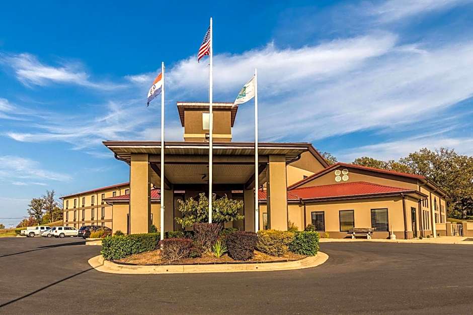 Quality Inn West Plains