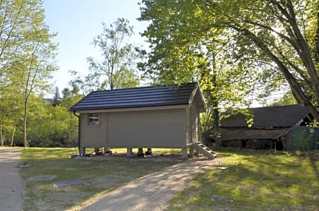 Cabane sur Pilotis