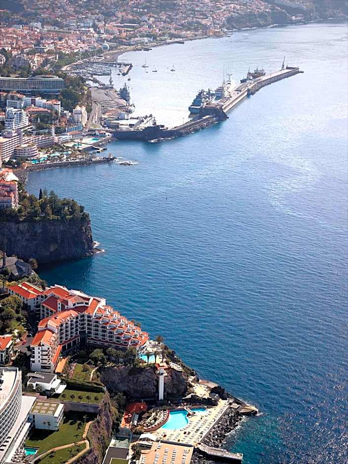 The Cliff Bay - PortoBay