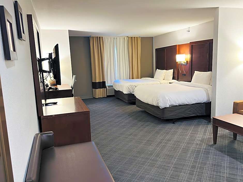 Comfort Suites Plymouth near US-30
