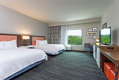 Queen Room with Two Queen Beds - Mobility Access/Non-Smoking