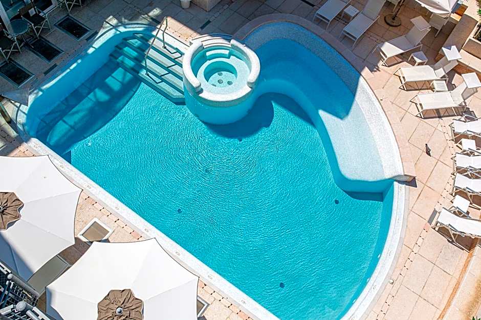 Hotel Astro