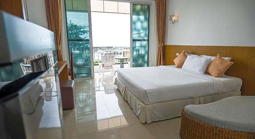 Mam Kai Bae Beach Resort