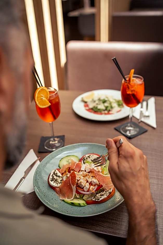 Planet Hotels ONE - Adults Only 16 years