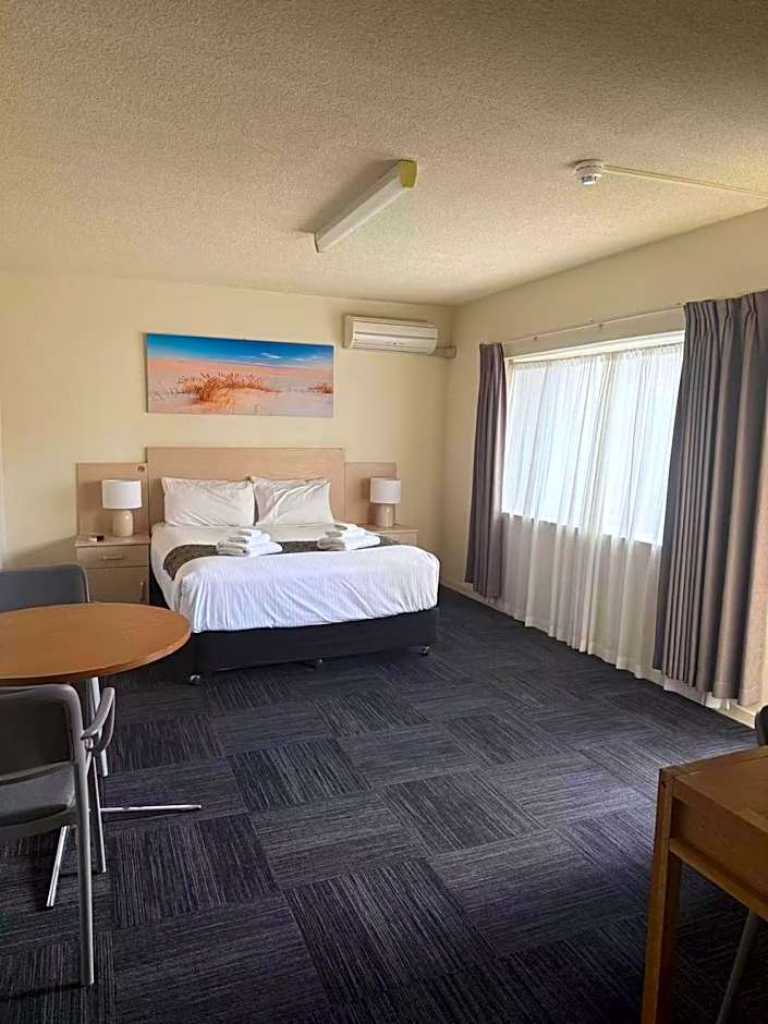 Adelaide Granada Motor Inn