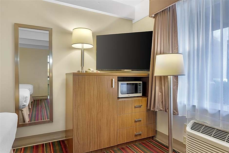 Best Western El Rancho Palacio