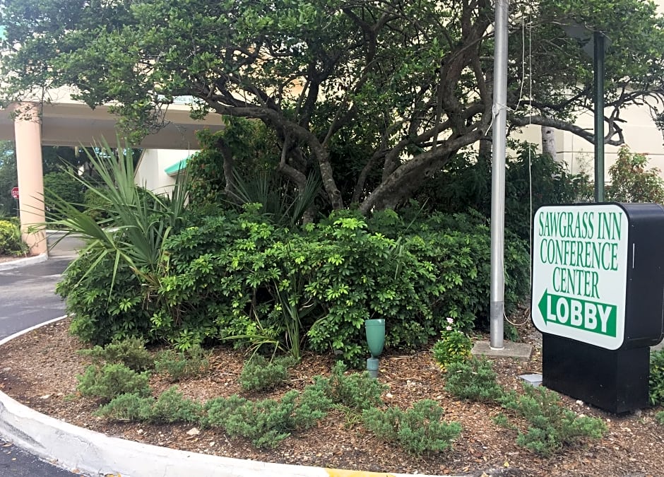 Sawgrass Inn & Conference Center