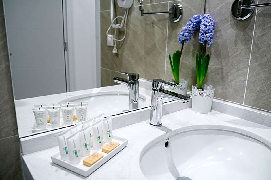 Arco Macarena Lofts by SHS