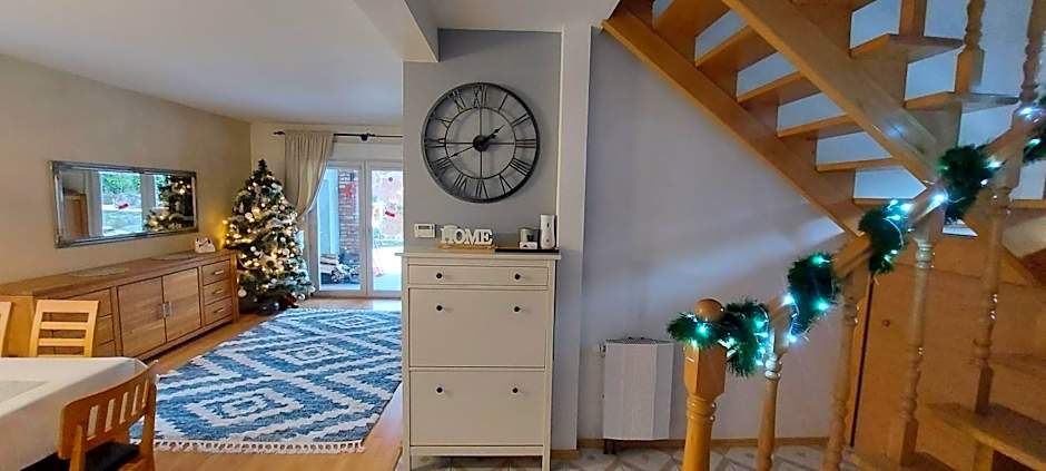 Lawendowe Wzgórze 21 dom z jacuzzi na wyłączność