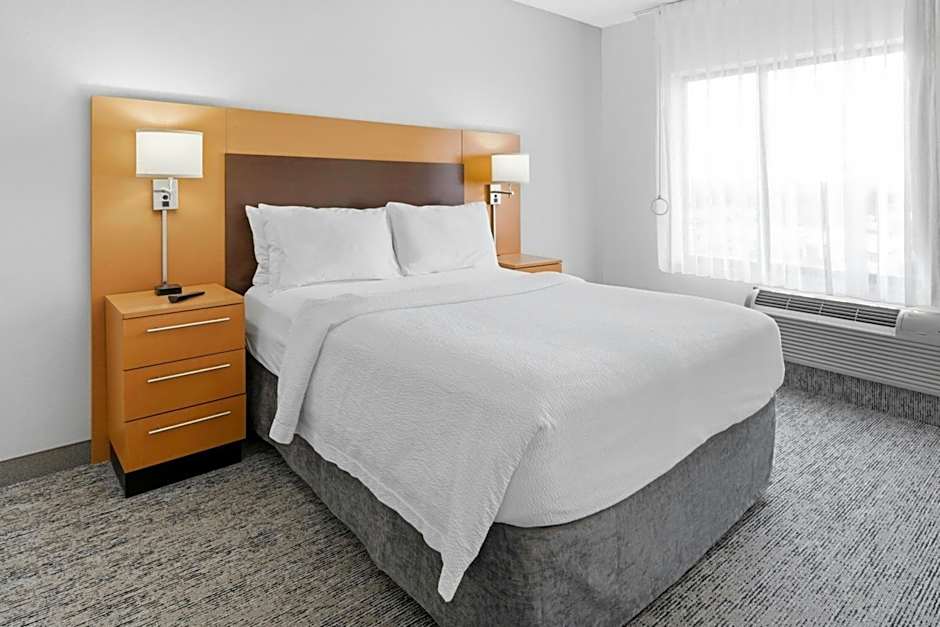 TownePlace Suites by Marriott Farmington