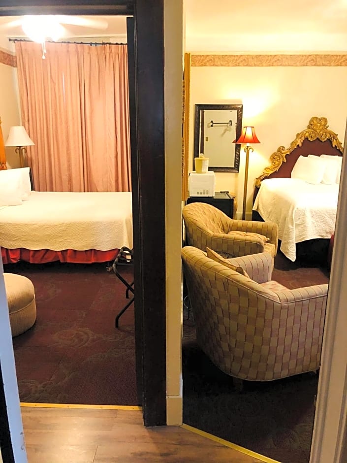 Historic Palace Hotel