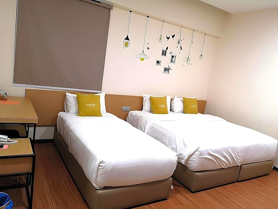 Qbic Hotel