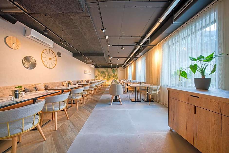 Vienna House Easy by Wyndham Amsterdam Airport