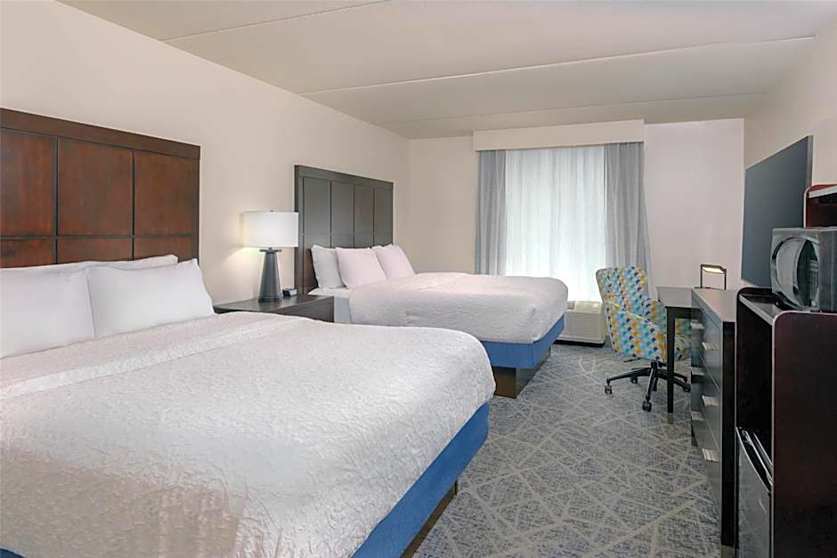 Hampton Inn By Hilton & Suites Pensacola/Gulf Breeze