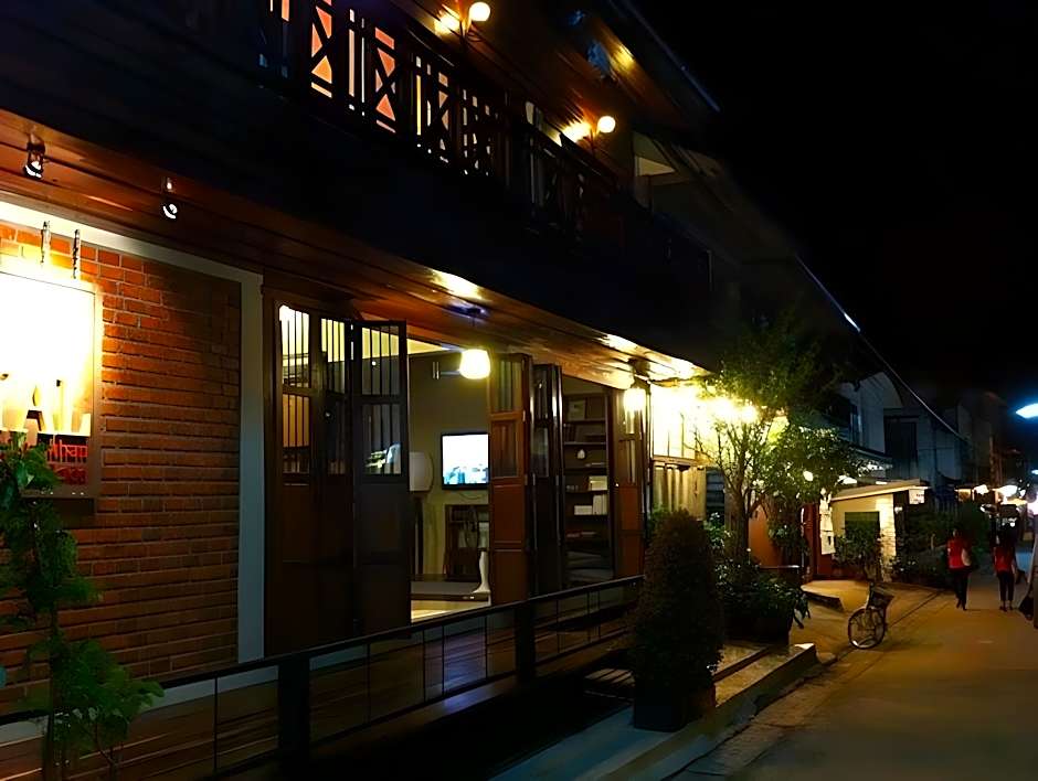 The Royal Chiangkhan Boutique Hotel