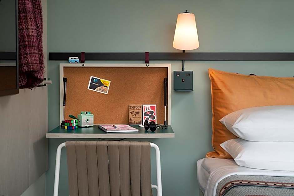 Moxy Portland Downtown