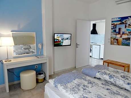 Studio with Sea View