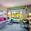 Hampton Inn By Hilton East Aurora