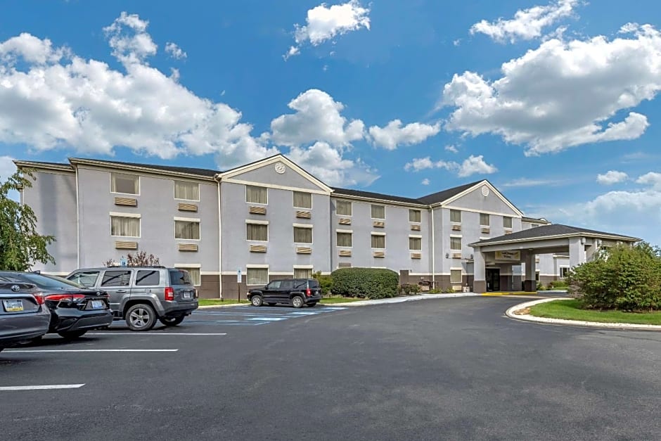 Comfort Inn & Suites Butler