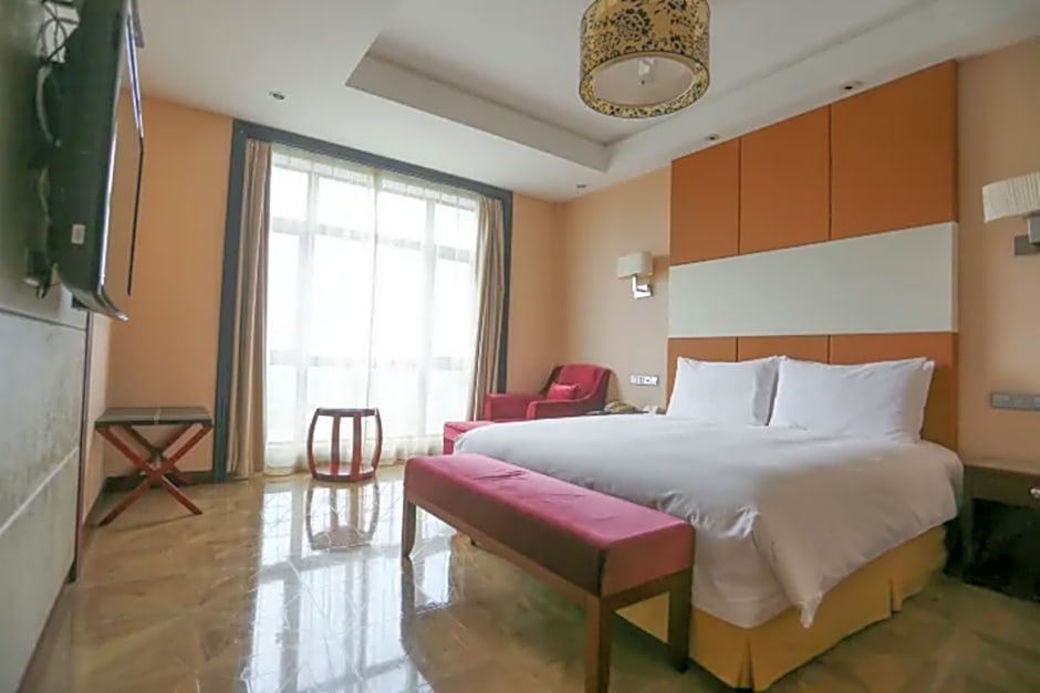 Chaohu Yuanzhou Haoting Hotel