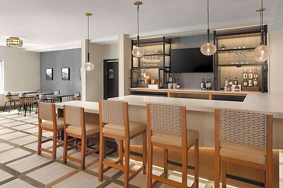 DoubleTree By Hilton North Salem