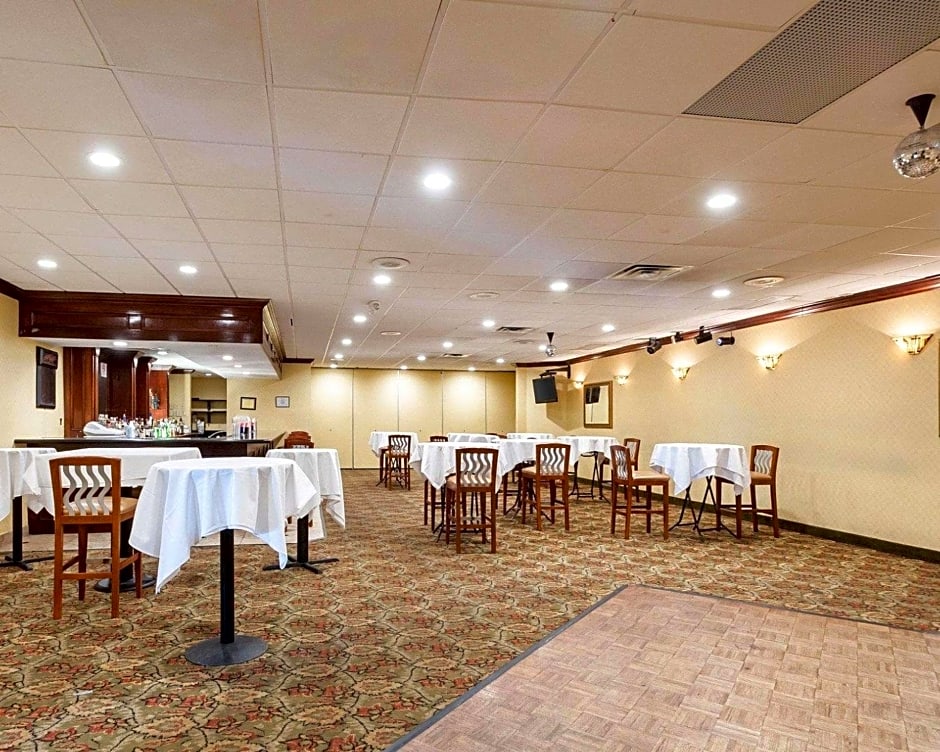 Quality Inn Windsor Mill