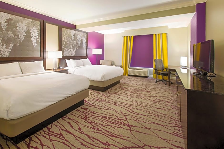 DoubleTree by Hilton Historic Savannah