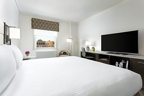 Superior King Bed