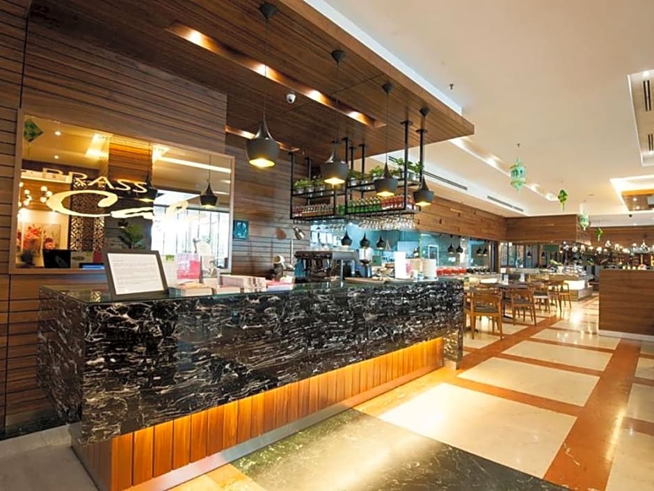 Crystal Crown Hotel, PJ