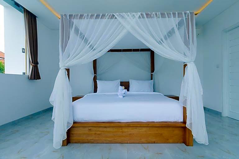 Villa Kusamakura Seminyak 