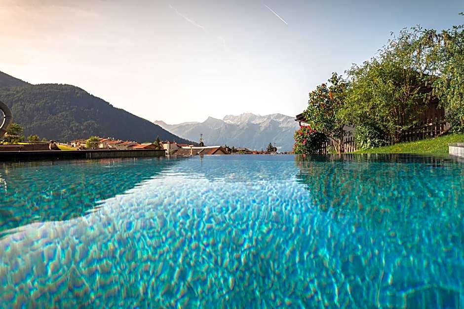 Maraias - Luxury Suites & Apartments