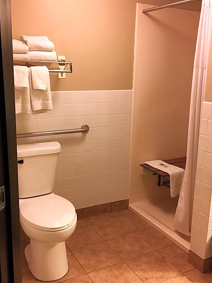 AmericInn by Wyndham Menomonie