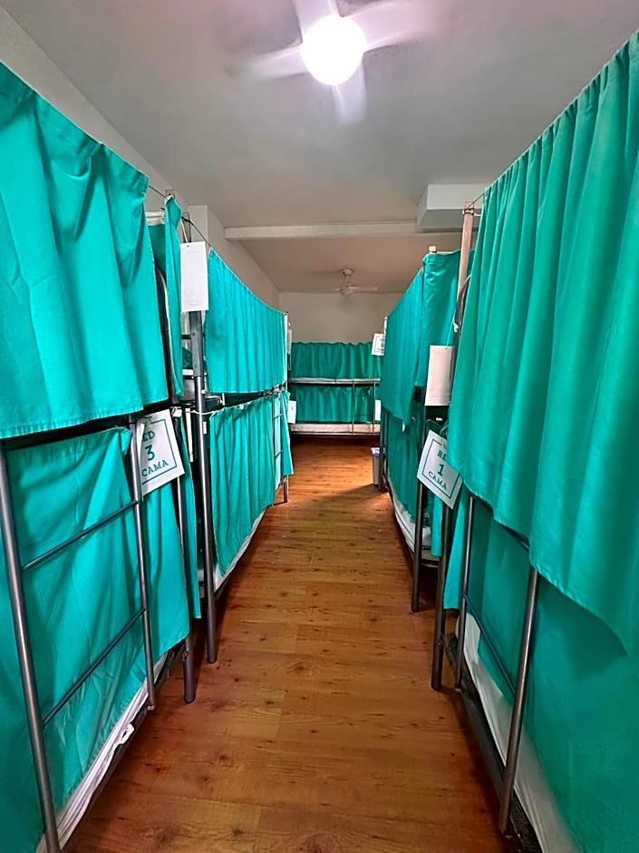 Puerto Nest Hostel