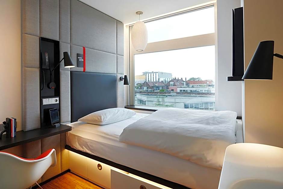 citizenM Amstel Amsterdam