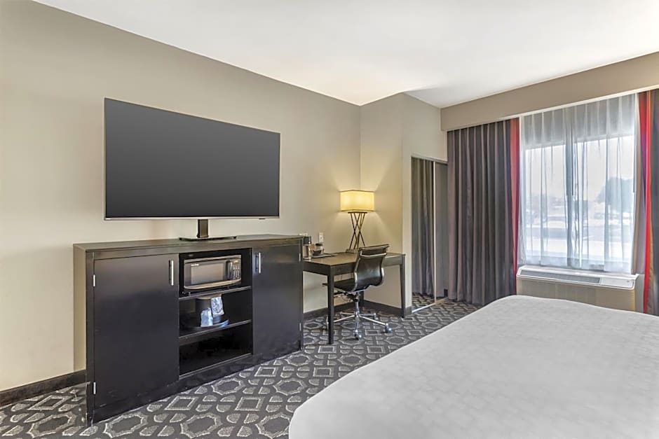 Best Western Plus Laredo Inn & Suites