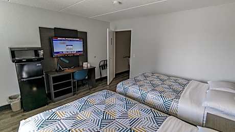 Motel 6-Leominster, MA
