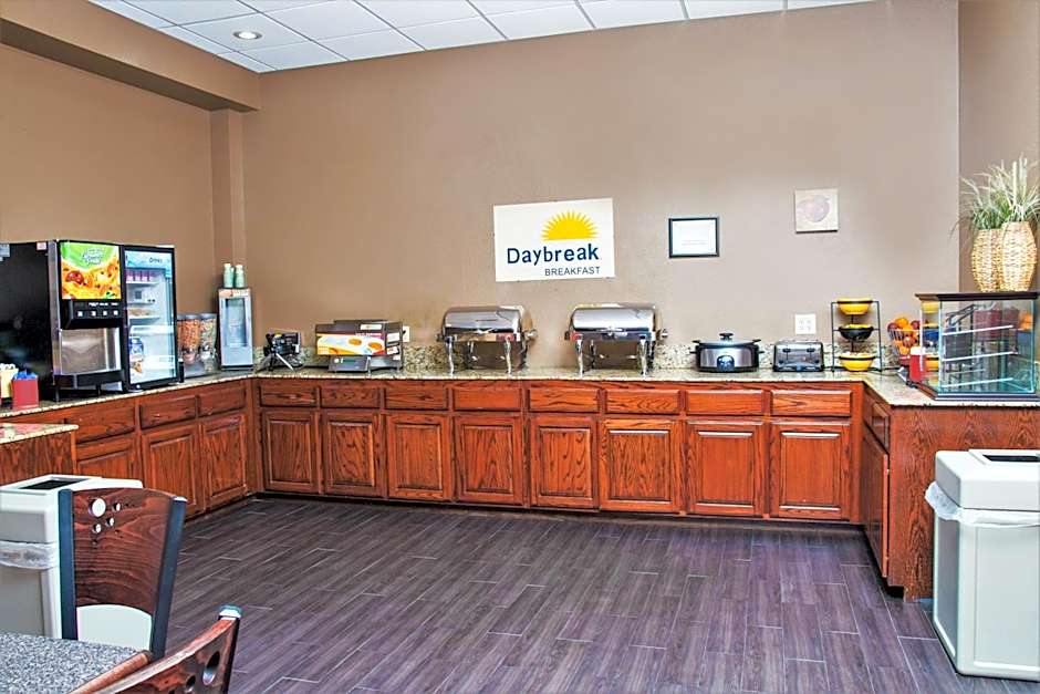 Days Inn by Wyndham Joplin