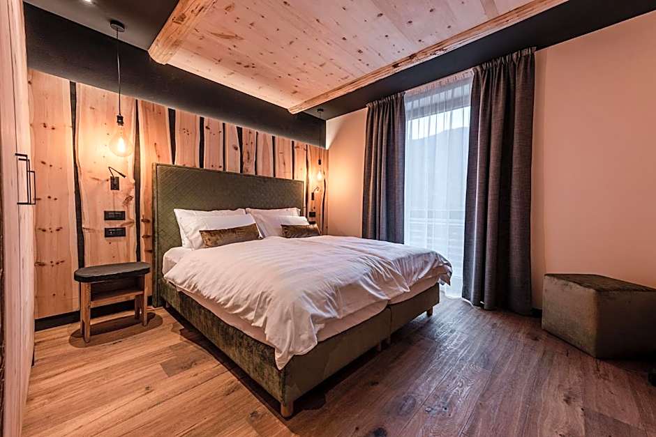 Nidaris - Luxury Private Spa Suites