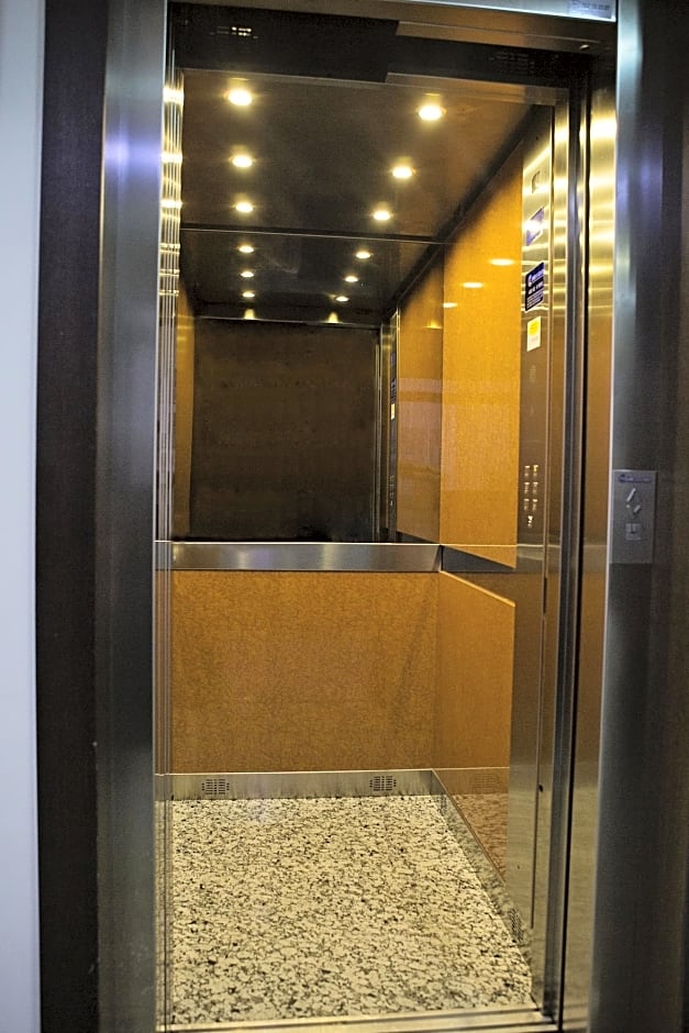 Hotel De Los Faroles