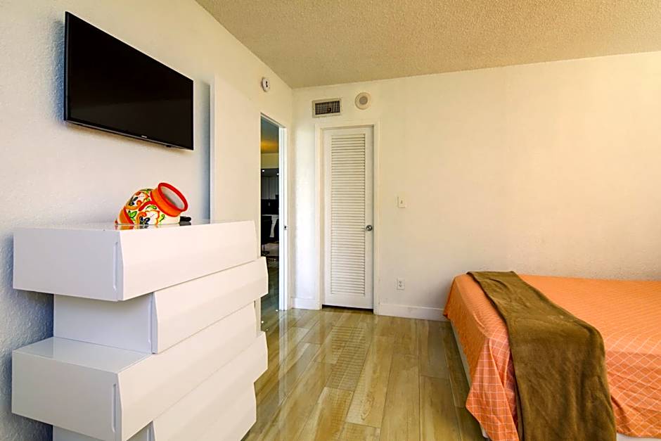 Sunny Isles Ocean Reserve Condo Apartments